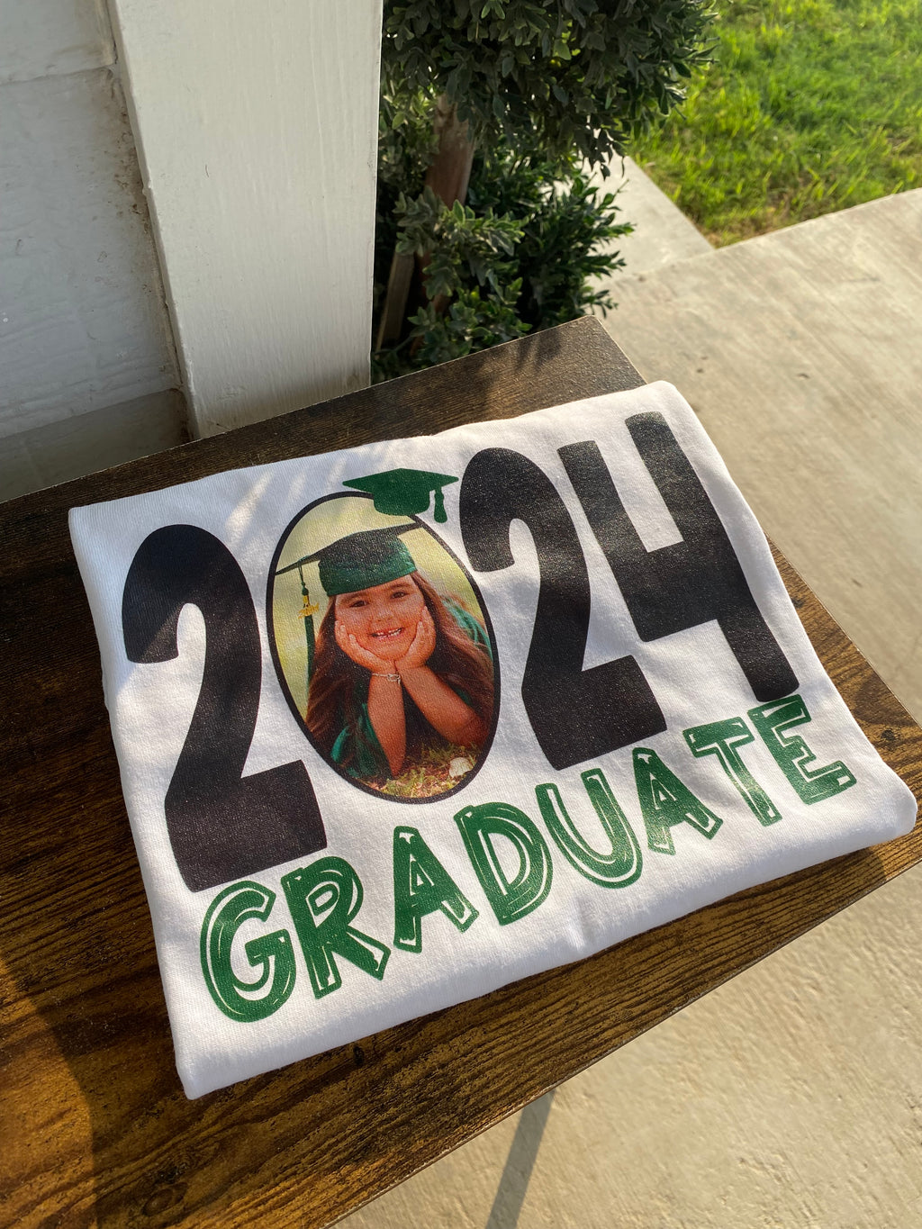 2024 picture graduate tee