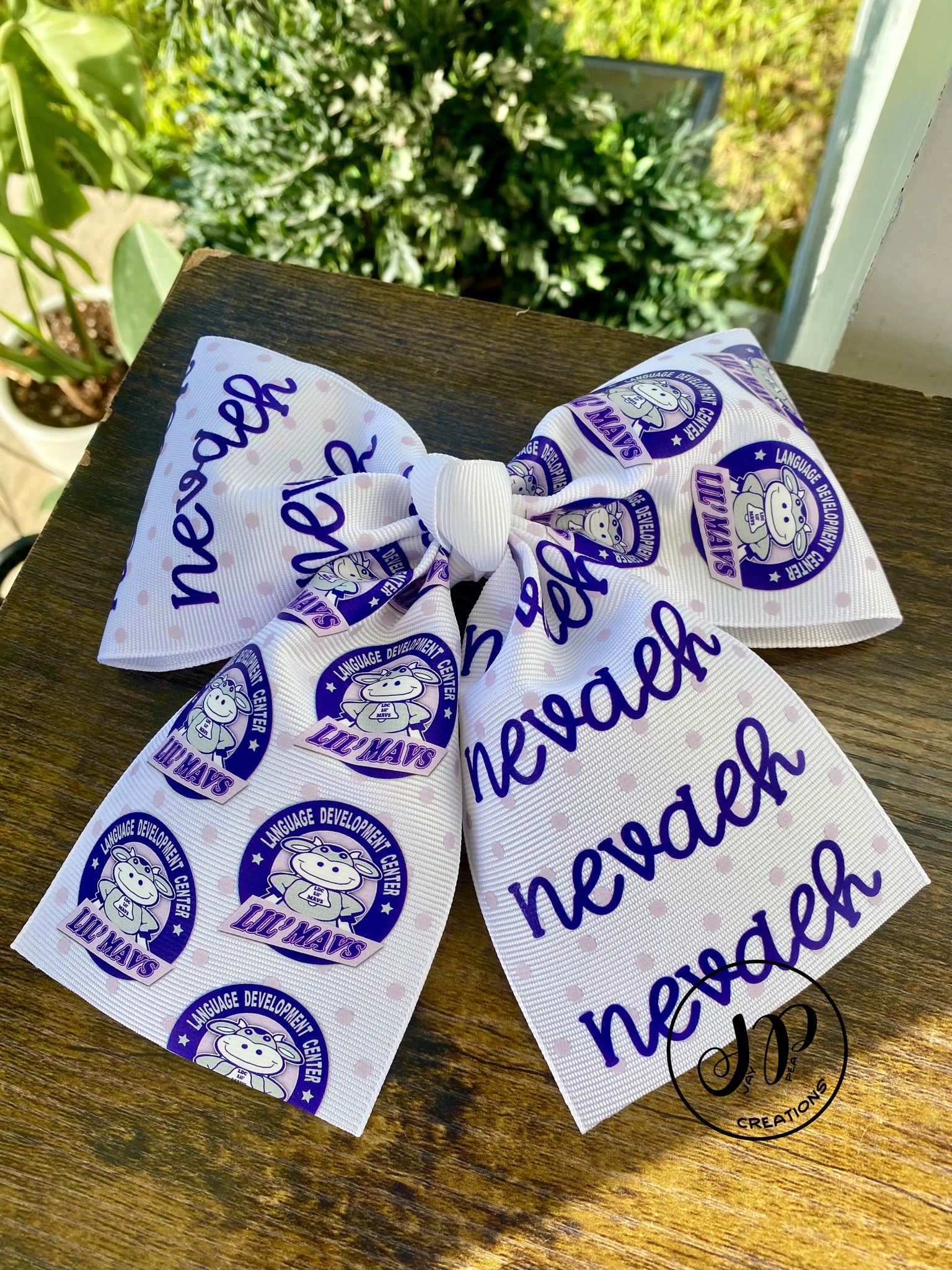 School bows personalized
